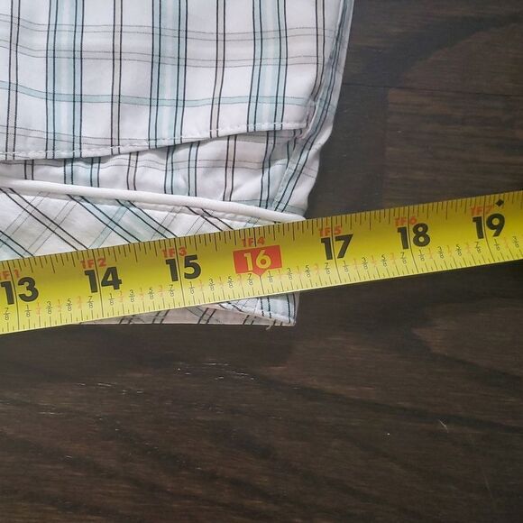 Liz Claiborne Liz Golf Capri Pants Pastel Plaid Blue White Gray Hook Closure - Picture 9 of 12